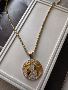 MR WORLDWIDE | ZibaMan | Gold and Cubic Zirconia Map Pendant Box-Link Necklace | Tarnish-Free