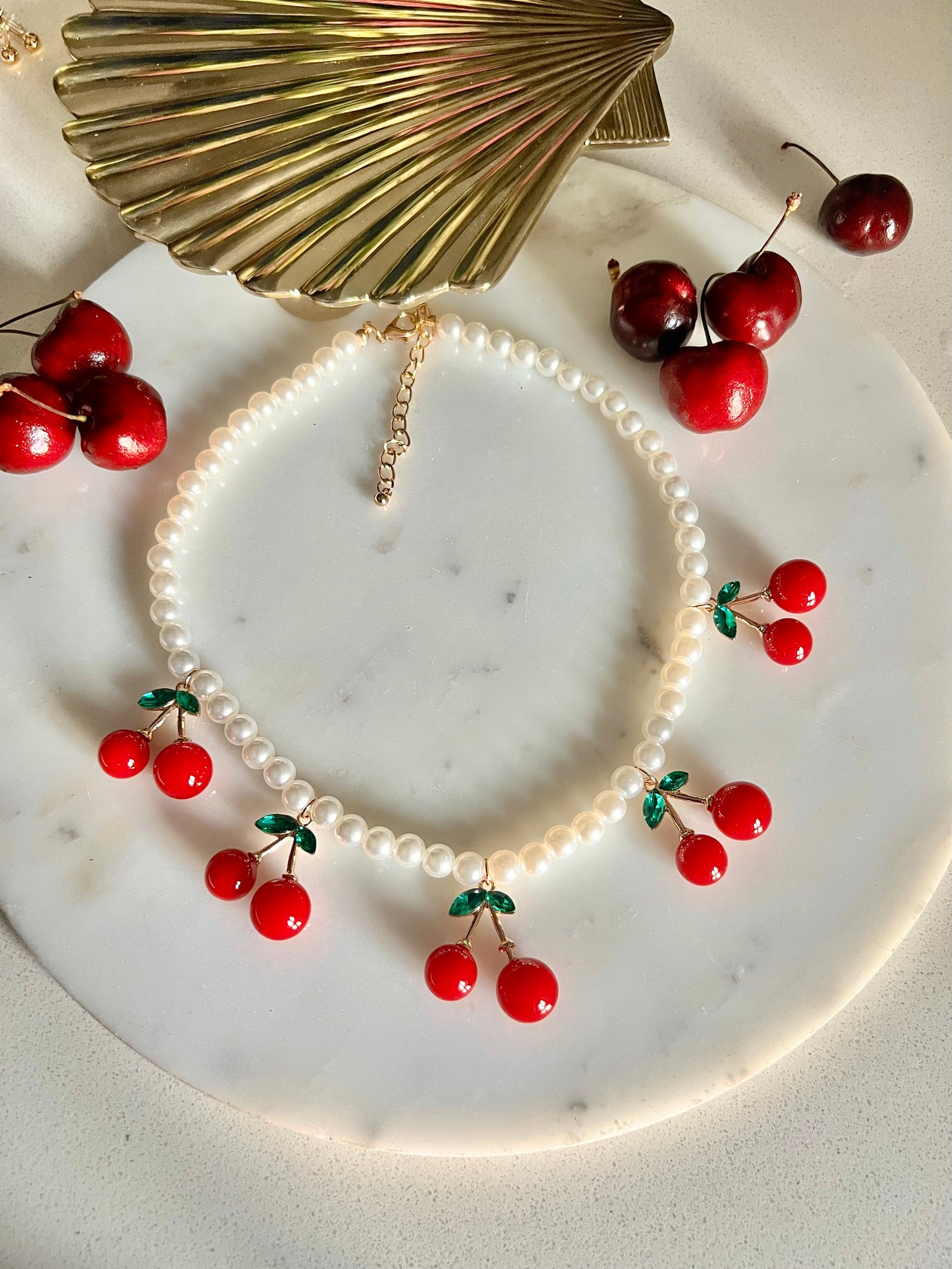 JUICY 🍒 | Chunky Pearl and Cherry Charm | Necklace