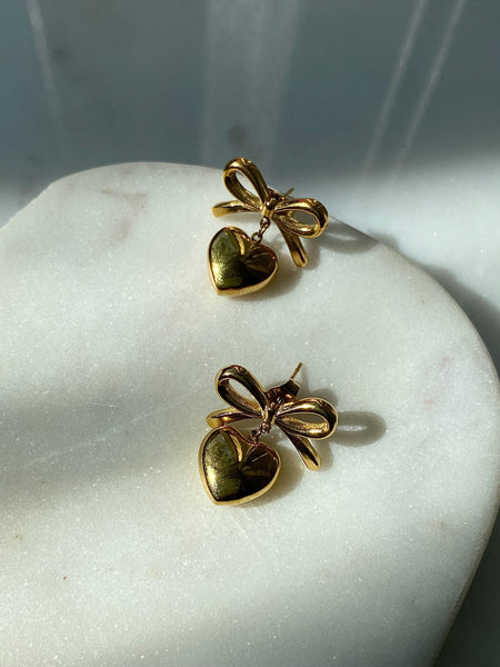 BAMBI | Tarnish-Free | Gold/Silver Cupids Bow Heart| Stud Earring