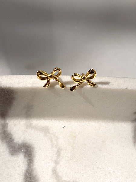 UNDERSTATED BOW | S925 Sterling Silver | 18ct Gold/Silver plated | Dainty Bow Stud | Earring