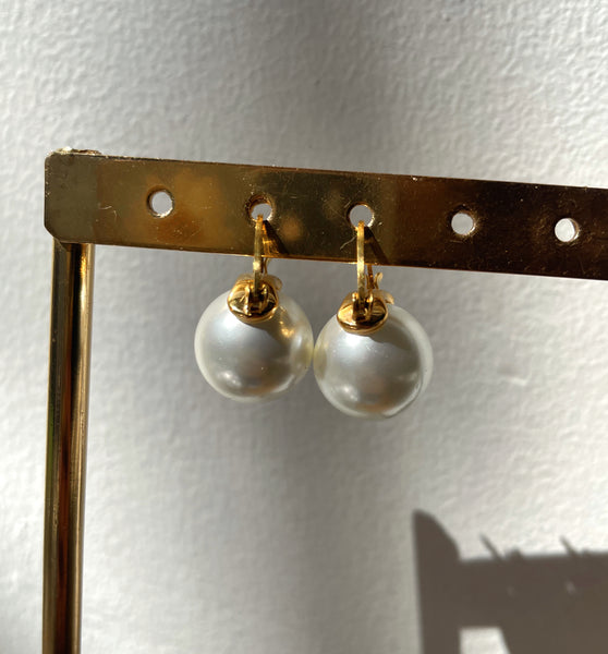 LUCIA | Tarnish Free | Gold Chunky Pearl Drop | Earrings