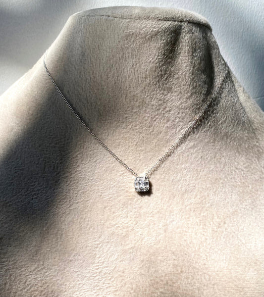 ELAINE | S925 Sterling Silver I 18ct Gold/Platinum Plated I Cubic Zirconia | Square Pendant Necklace