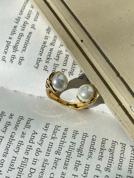 EDITH | Tarnish Free | Adjustable | Gold Pearl Ring