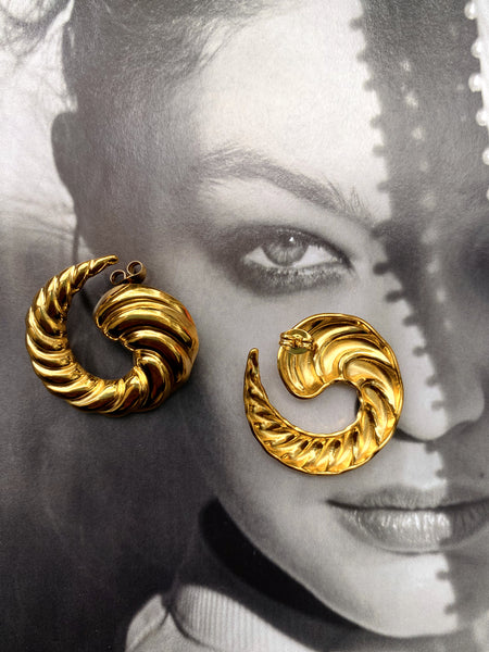 SERAPHINA| Tarnish Free | Gold Shell Shaped Earrings