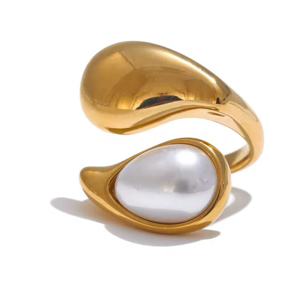 KIARA | Tarnish Free | Adjustable | Gold Pearl Ring