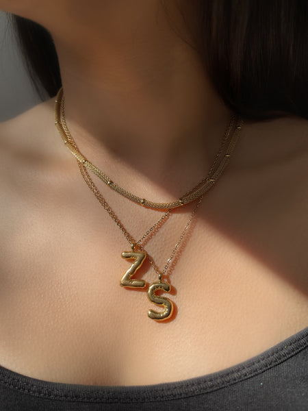 BALLOON INITIAL I 18ct gold plated I Tarnish-Free I Letter Necklace